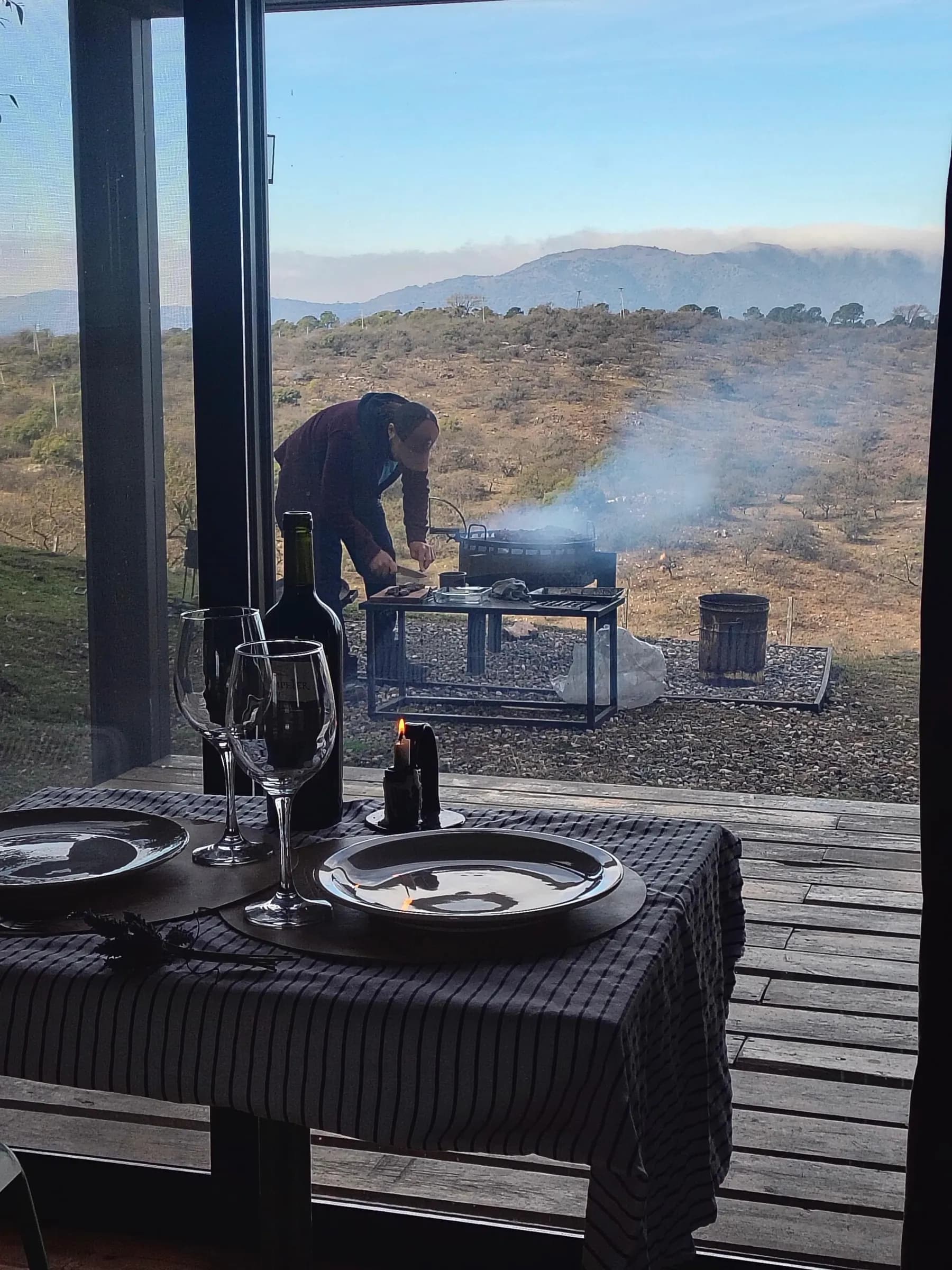 Parrilla al atardecer en el deck